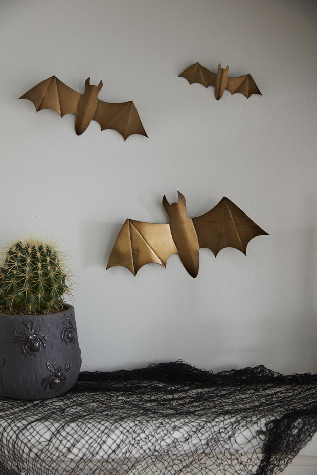 Winged Bat Wall Decoration Set