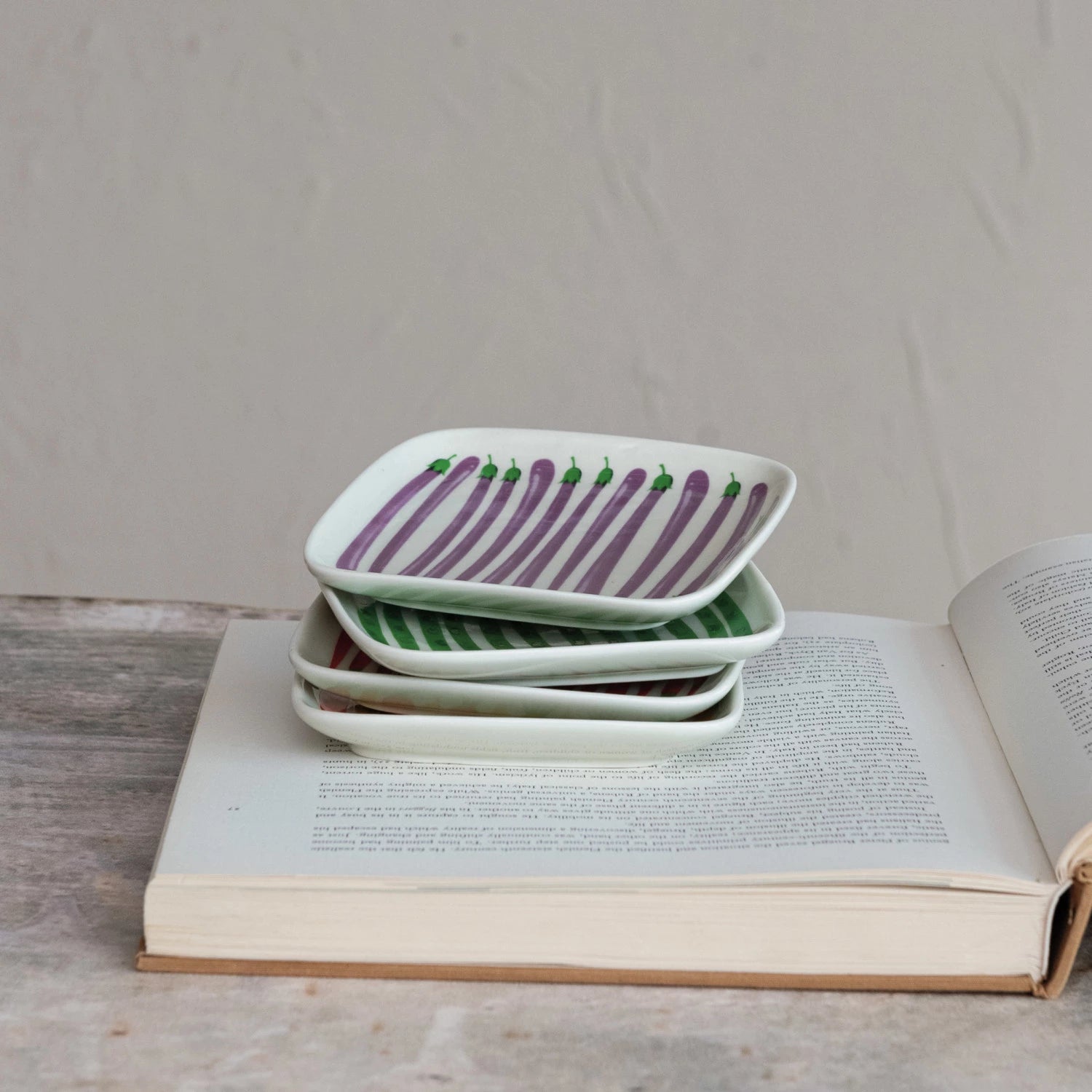 Hand-Painted Stoneware Plate with Vegetables, 4 styles
